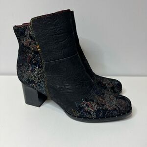 L'Artiste by Spring Step Jewells Womens Size 10 EU 41 Leather Booties Floral Bla